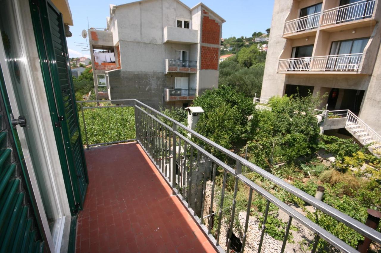 Apartments By The Sea Igrane, Makarska - 311 Exterior photo