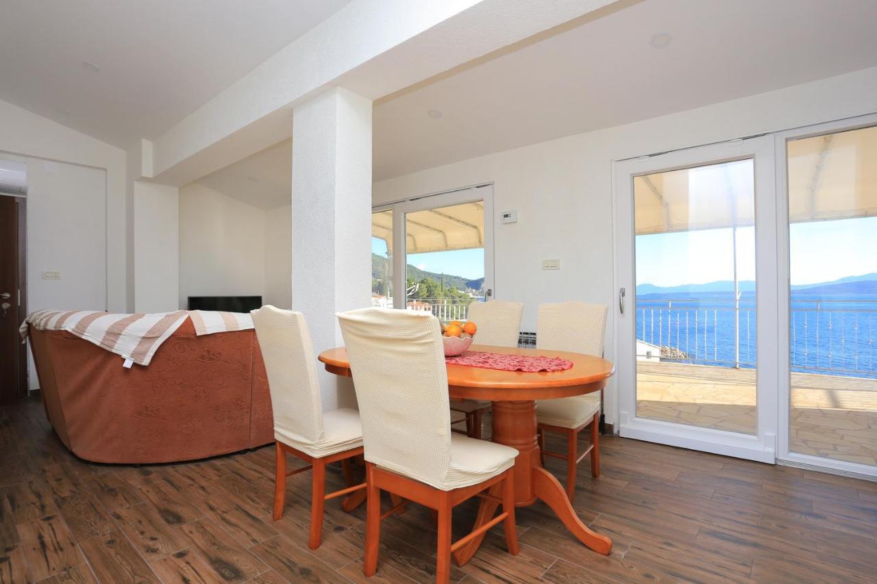 Apartments By The Sea Igrane, Makarska - 311 Exterior photo