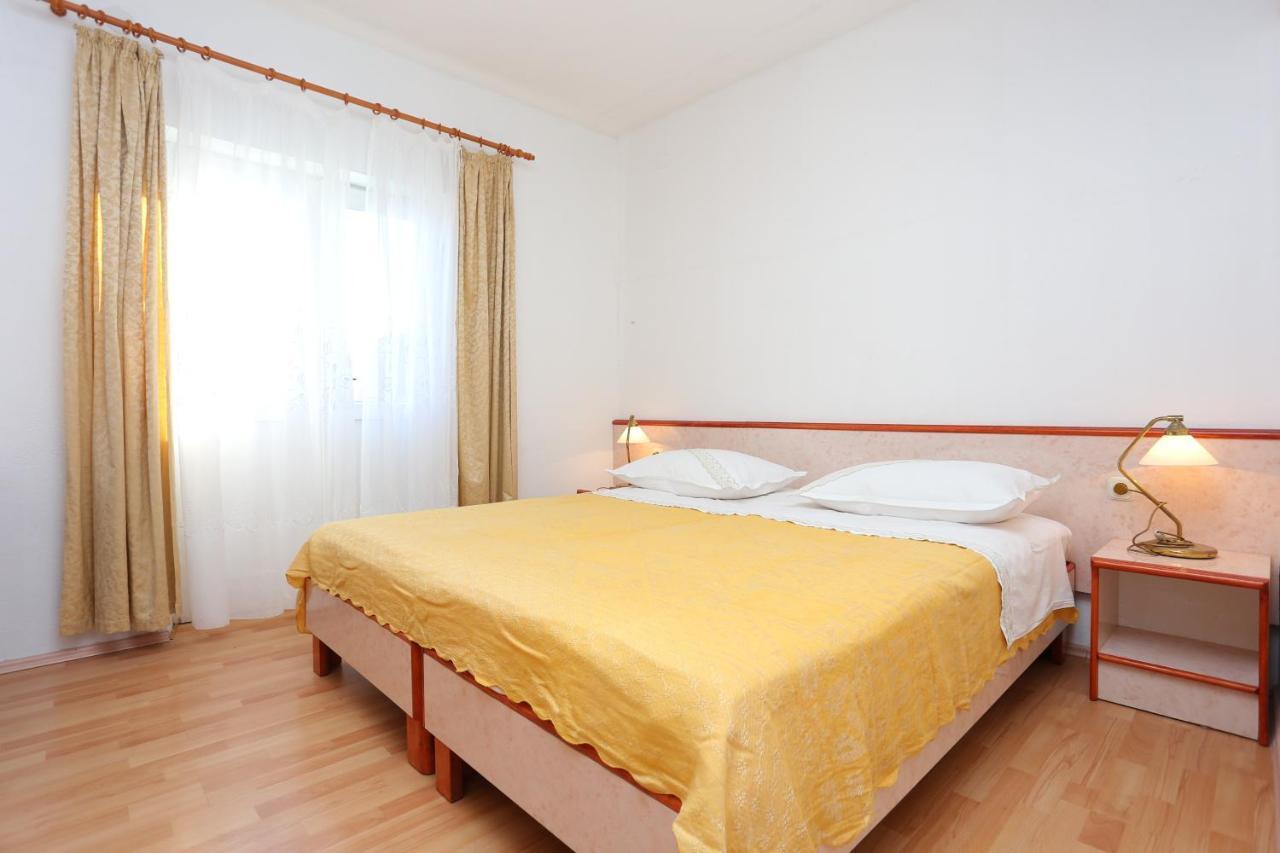 Apartments By The Sea Igrane, Makarska - 311 Exterior photo