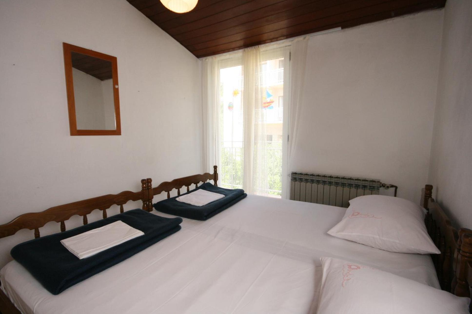 Apartments By The Sea Igrane, Makarska - 311 Room photo